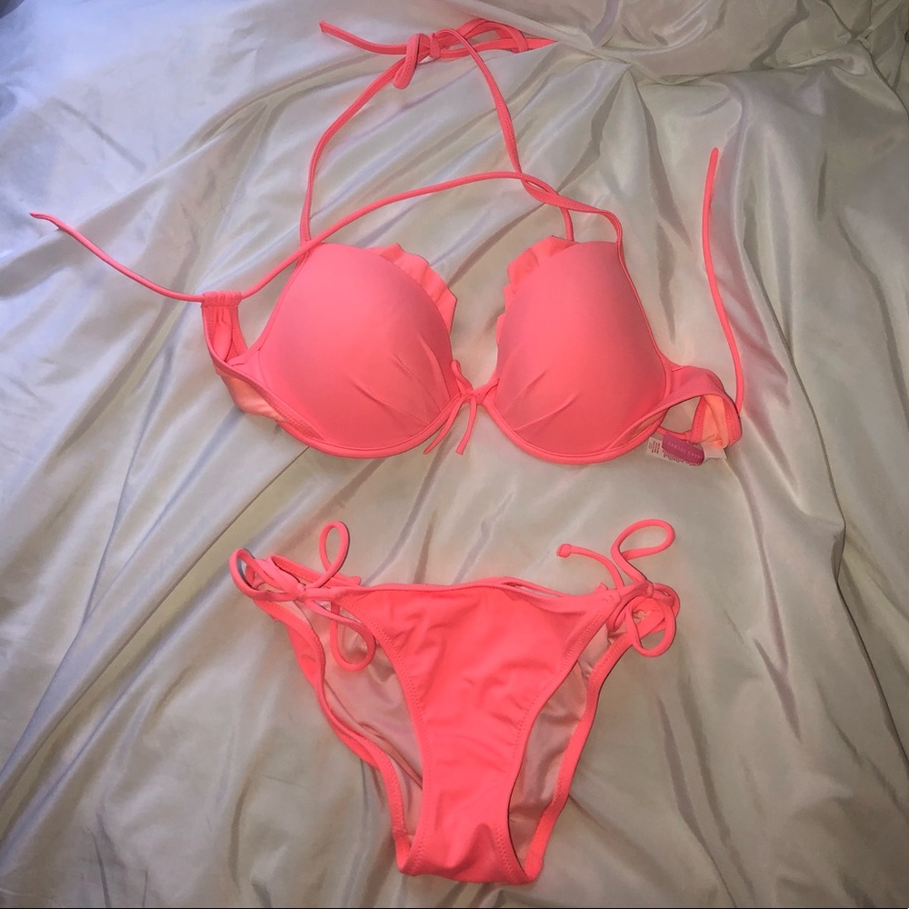 Victoria’s Secret Bikini